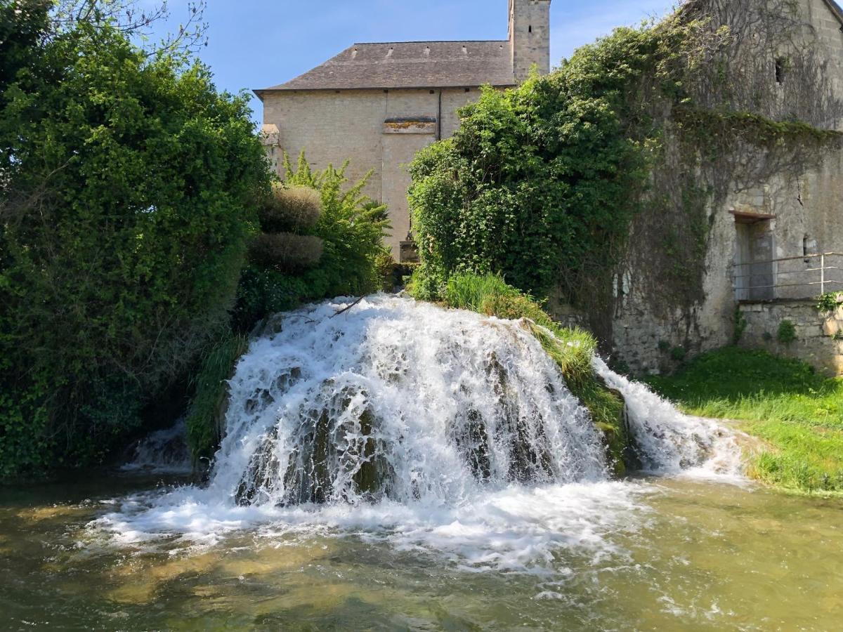 La Cour De La Fleunie 1 Villa La Machome Bagian luar foto