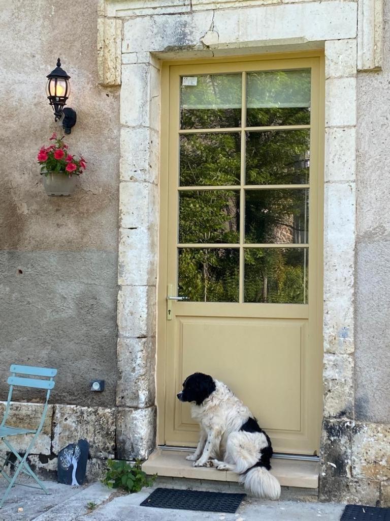 La Cour De La Fleunie 1 Villa La Machome Bagian luar foto